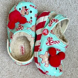 CROCS Kids' Candy Cane Slippers - Mint and Red - 8C